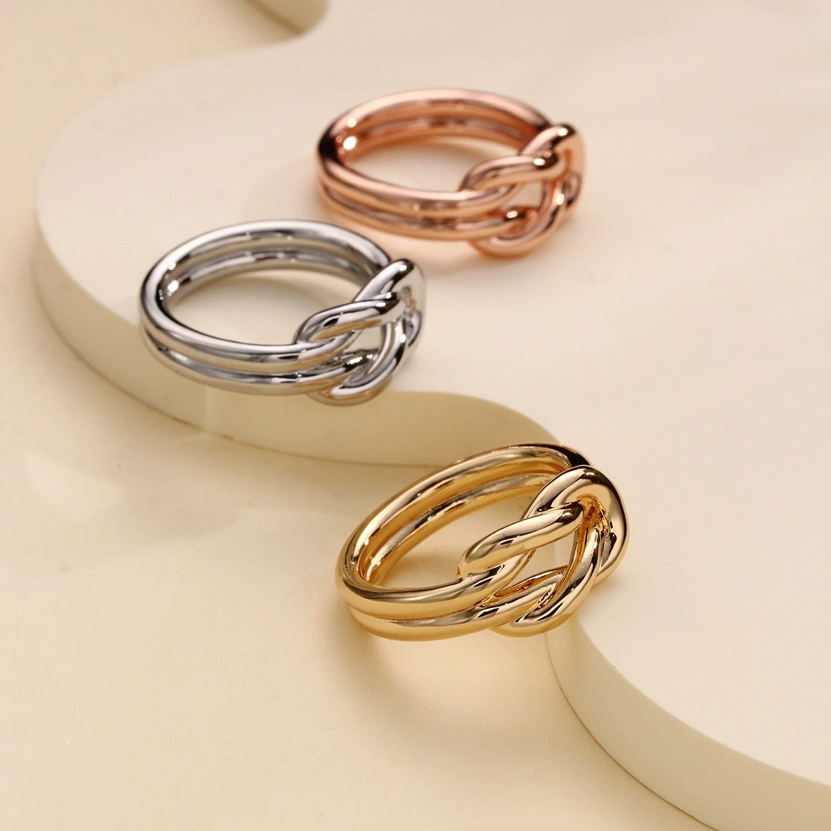 Women'S Accessories Rings - 2025 Top Quality Smooth Scarf Buckle
