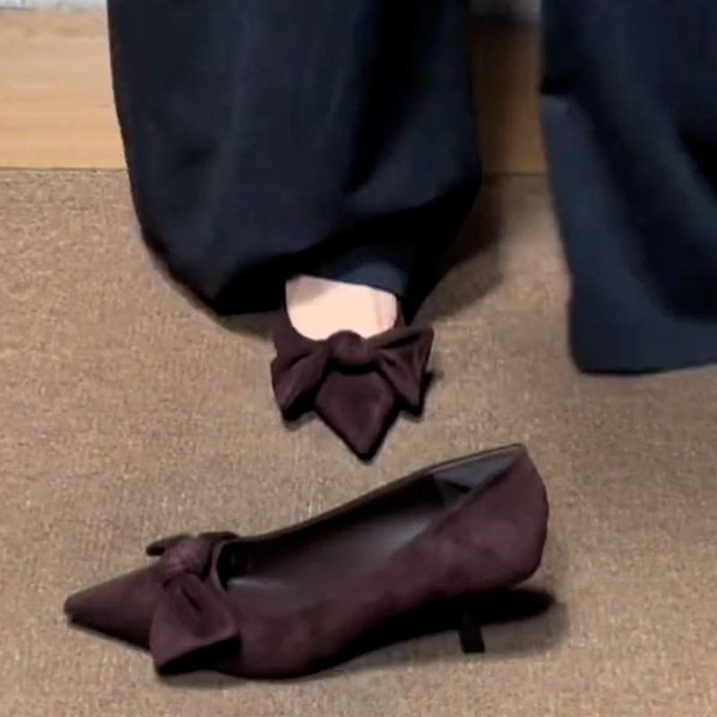 Women'S Accessories Trends 2025 - French Pointed-toe Bow Suede Single Shoe