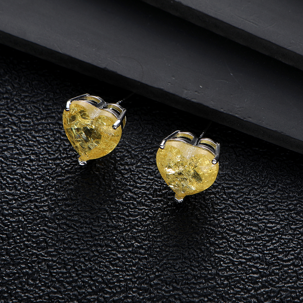Luxury Colorful Heart Stud  Ea - مراجعة Women Accessories Dubai وسعره