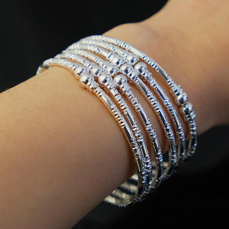 Middle Eastern Women's Bridal  - مراجعة Women Accessories Dubai وسعره