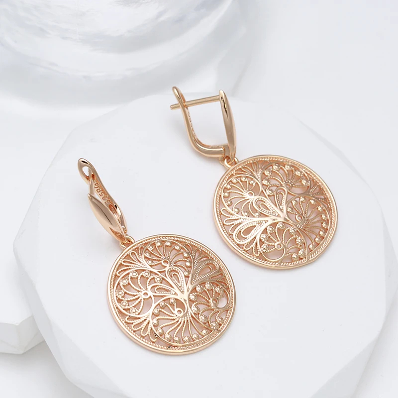 Wbmqda Hollow Metal Flower Lon - مراجعة Women Accessories Dubai وسعره