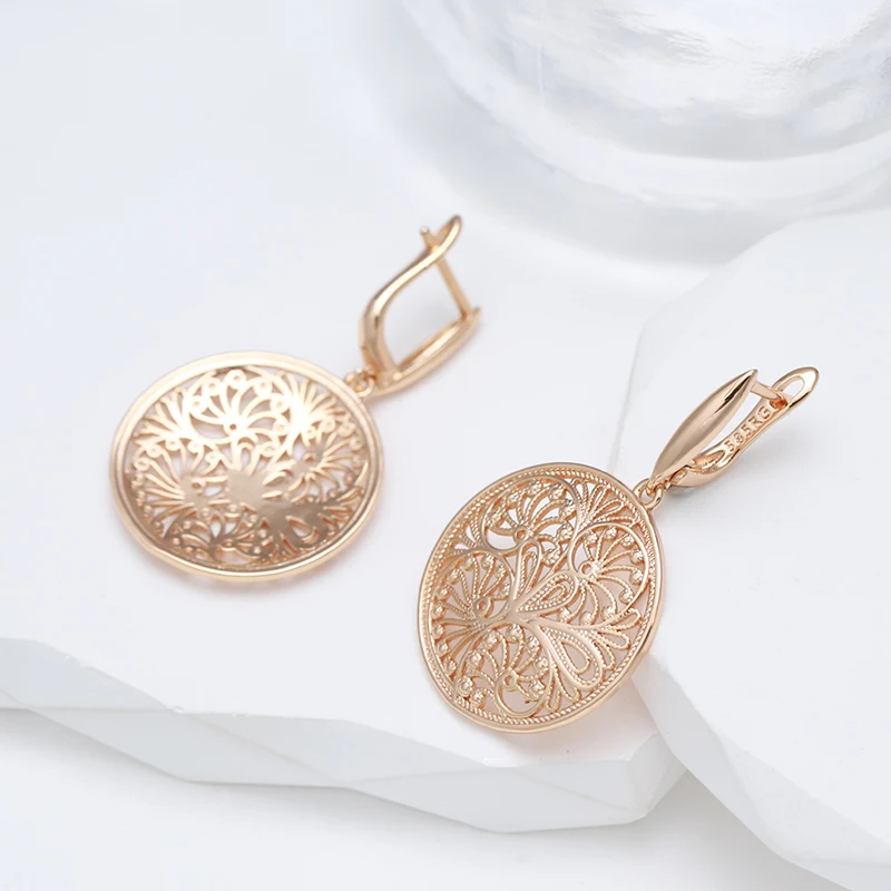 Wbmqda Hollow Metal Flower Lon - مراجعة Women Accessories Dubai وسعره
