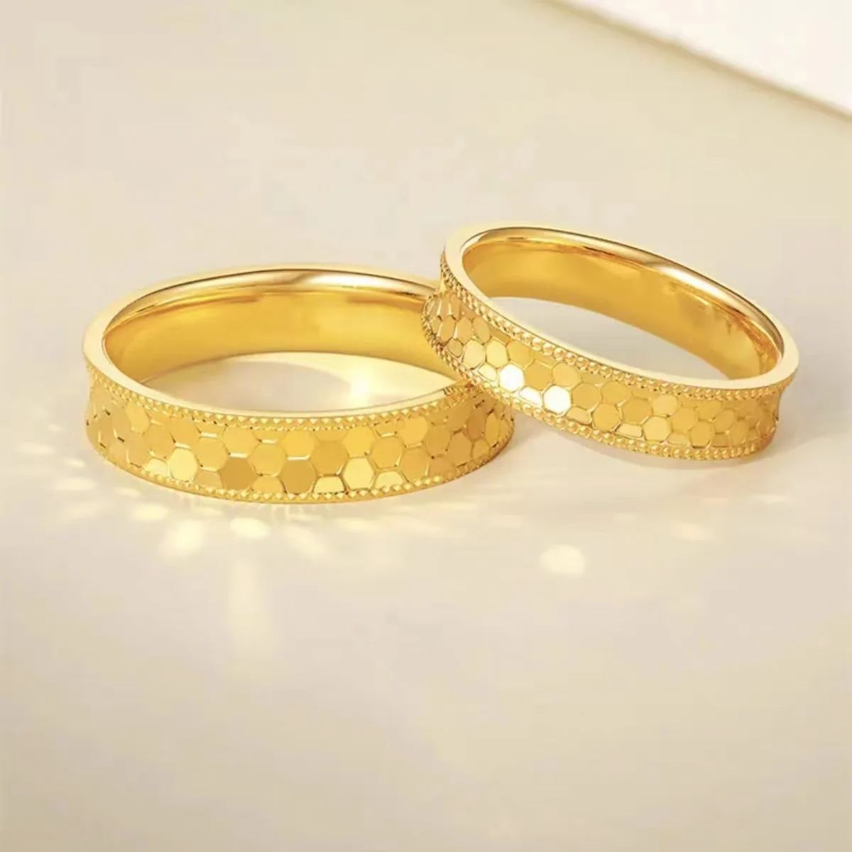 Pure Gold Color Shine Honeycom - مراجعة Women Accessories Dubai وسعره