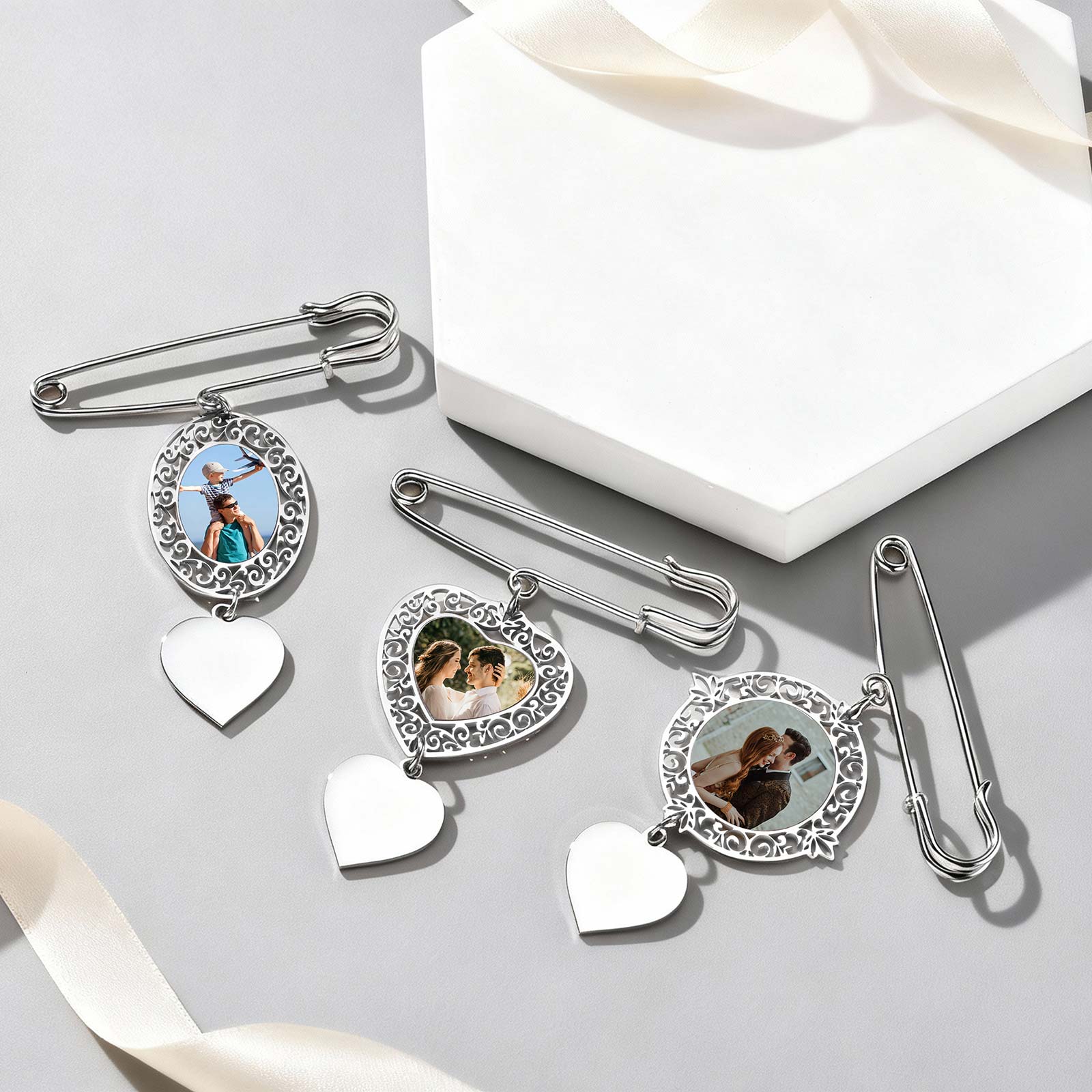 Custom Picture Badge Brooches  - مراجعة Women Accessories Logo وسعره