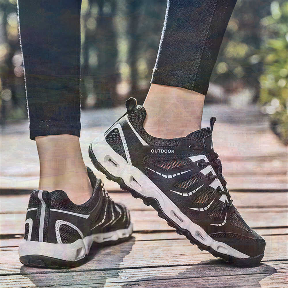Sumer Round Tip Silver Sneaker - مراجعة Women Accessories Business Name وسعره