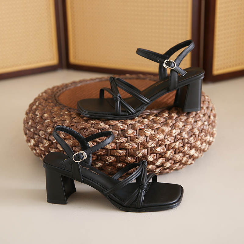 Silver Beautiful High Heels 20 - مراجعة Women'S Accessories Trends 2025 وسعره