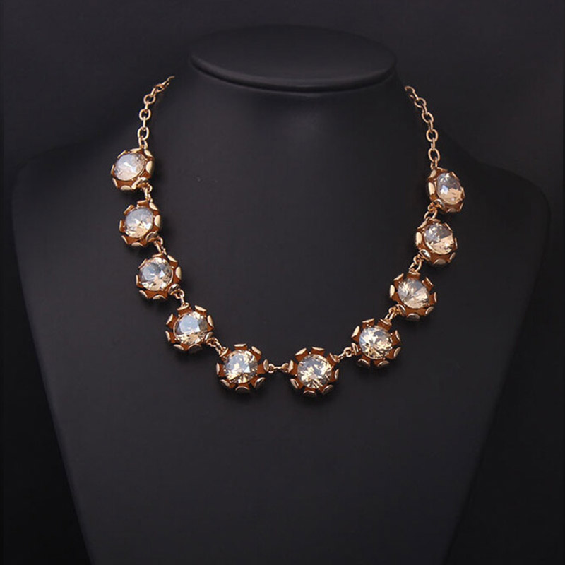 New Luxury Crystal Necklace fo - مراجعة Women Accessories Dubai وسعره